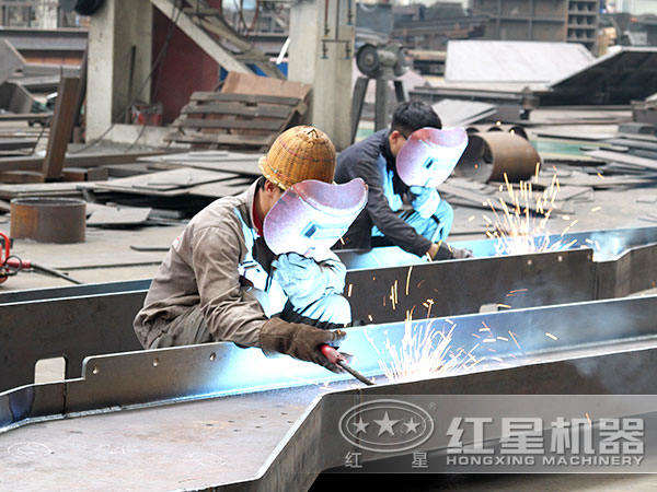 螢石錘式破碎機匠心做工、質(zhì)量過硬