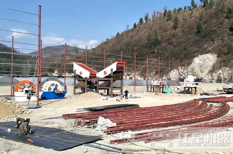 河南客戶(hù)小型制砂廠(chǎng)正在建設(shè)中