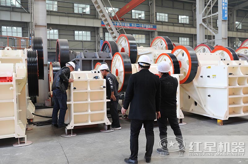客戶到廠參觀，直接購機
